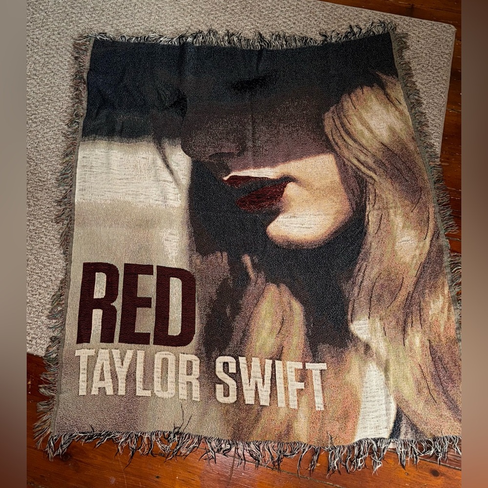 Taylor Swift Red Woven Blanket